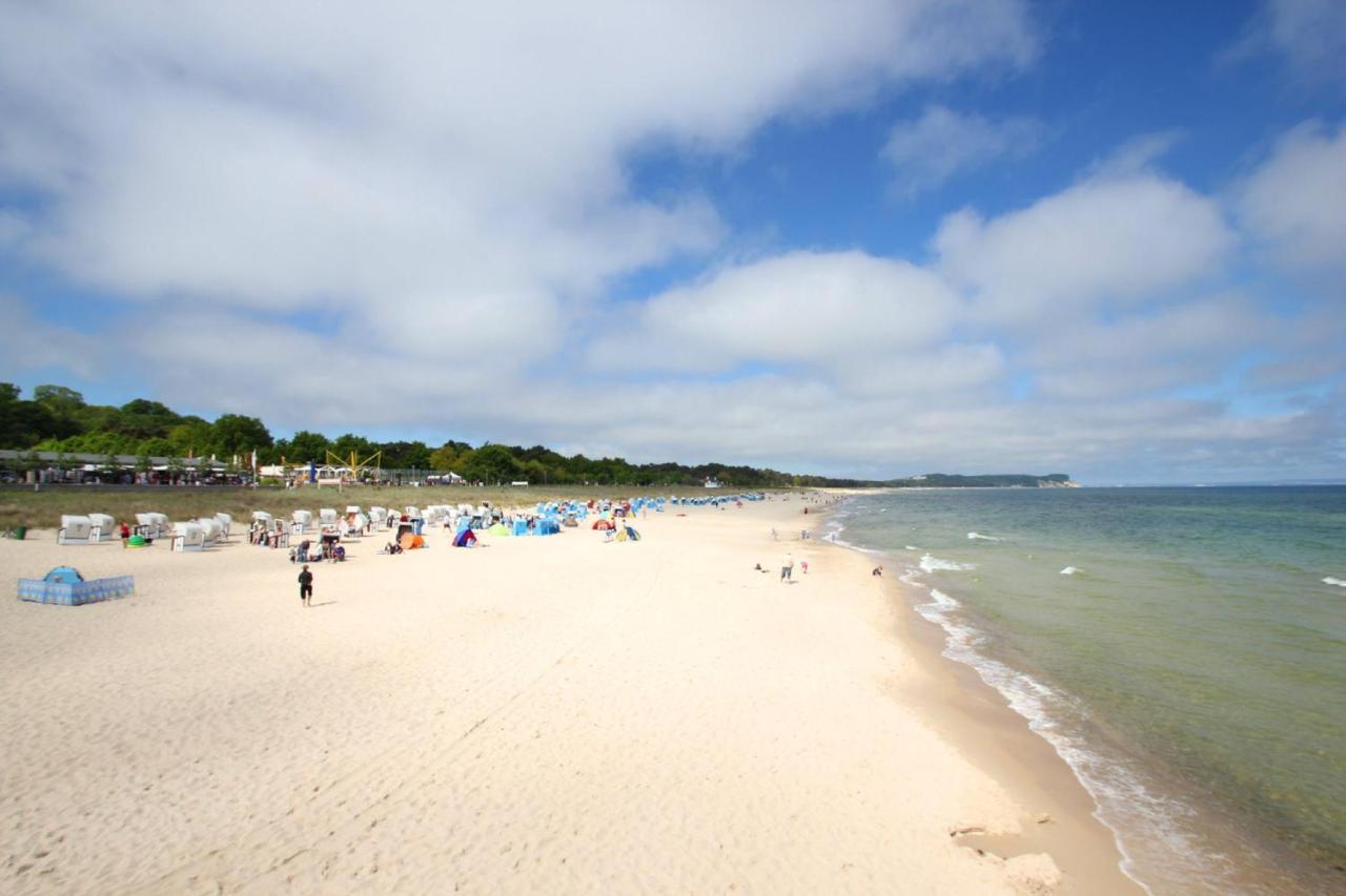 Strandhaus Mönchgut Ferienwohnungen Nr 08 inkl Sauna- Schwimmbadnutzung im AHOI Sellin Lobbe Exterior foto